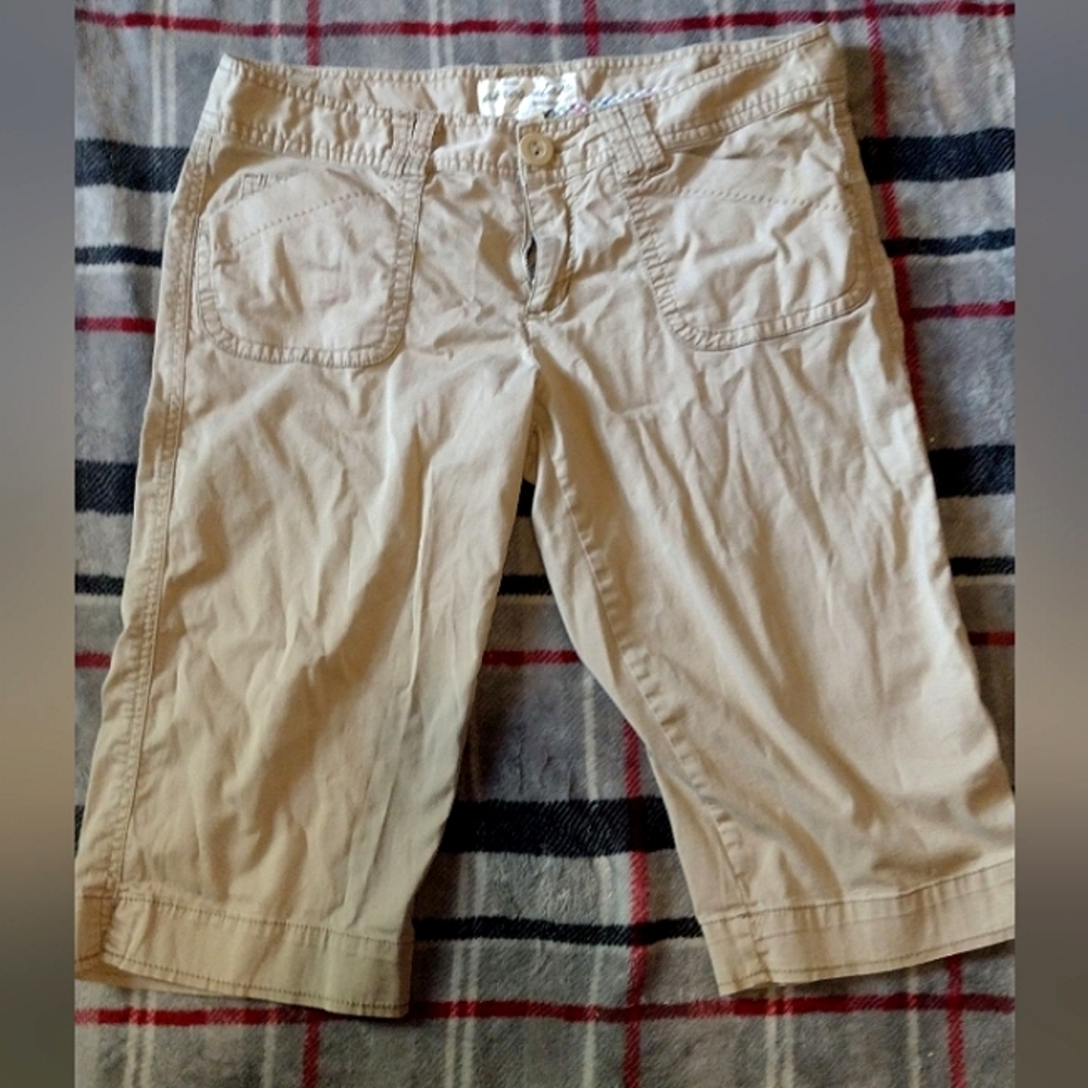 Womens Capri Khaki Pants